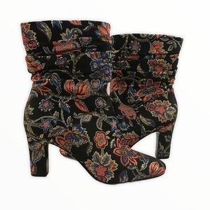 Naturalizer Ronnie Heeled Floral Slouchy Boots 10